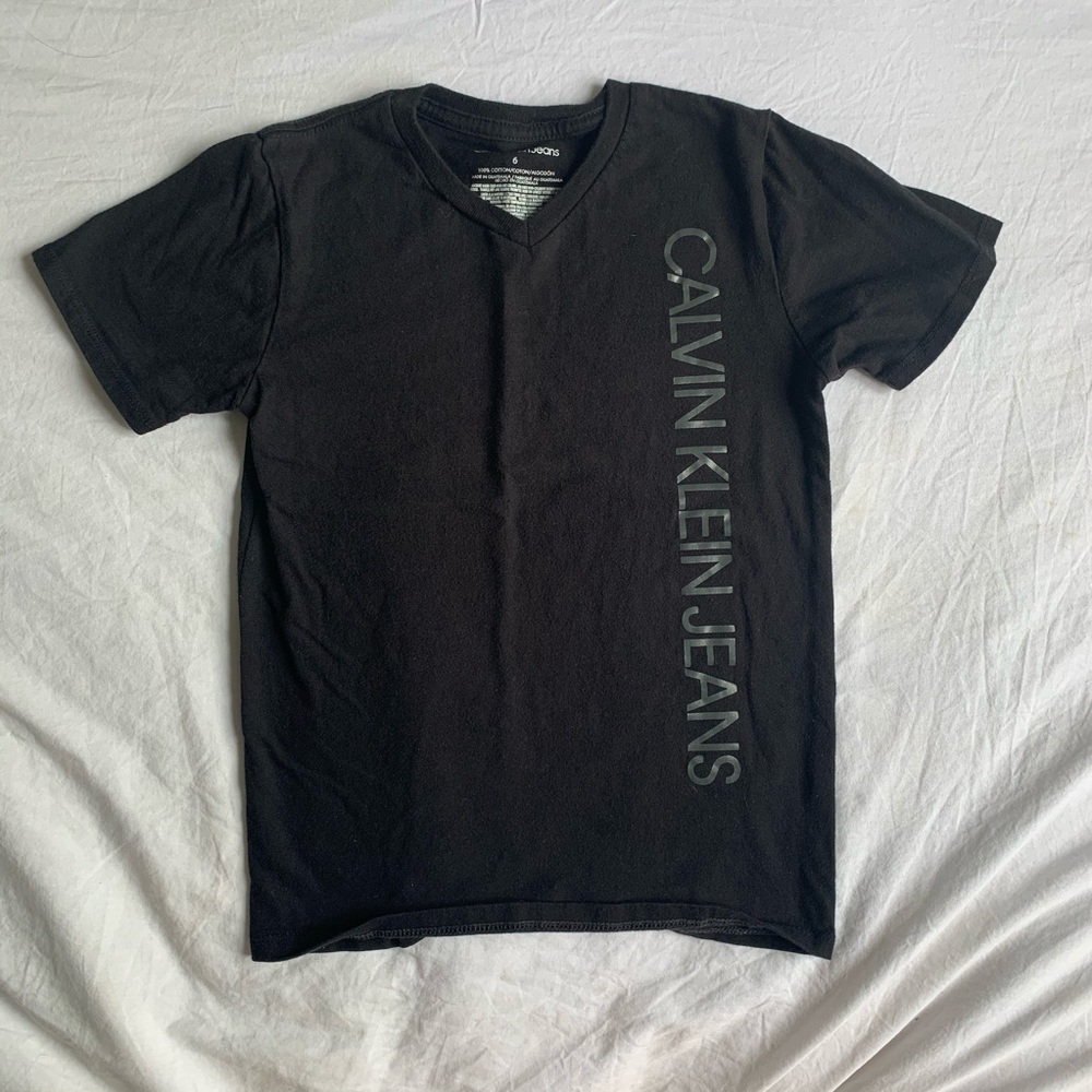 Black Calvin Klein logo t-shirt